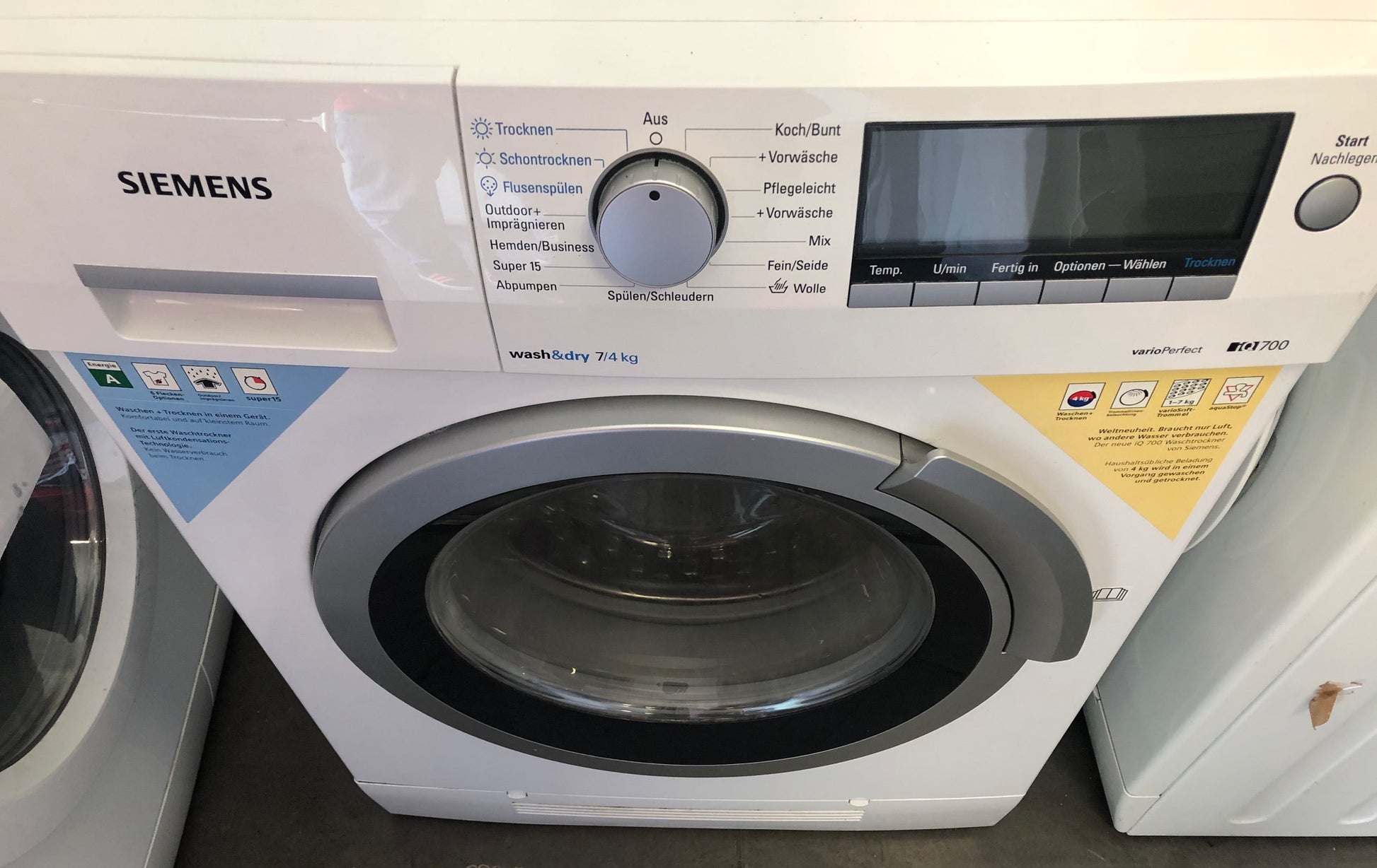 Waschtrockner Siemens IQ 700