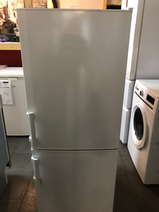 Liebherr KGw 1455-2E Kühl-/Gefrierkombination weiß