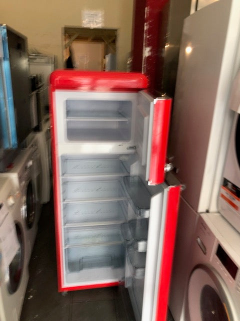 Designer Kühlschrank Schaub Lorenz in Rot